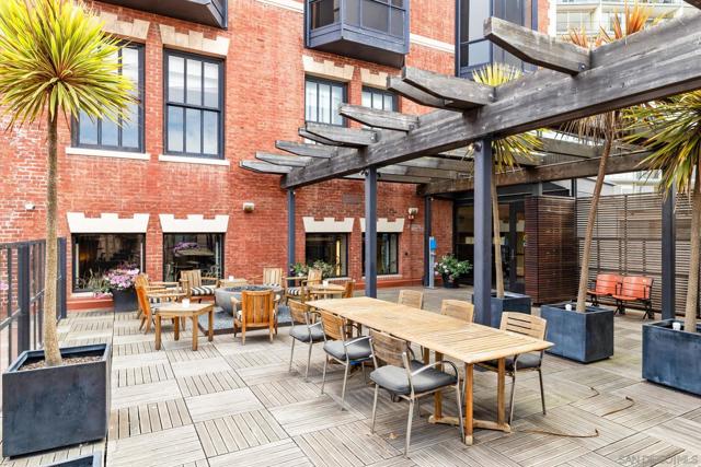 900 N Point St, San Francisco CA: https://media.crmls.org/mediaz/fb29821a-4d1e-4abd-afbe-a50503cc8af5.jpg