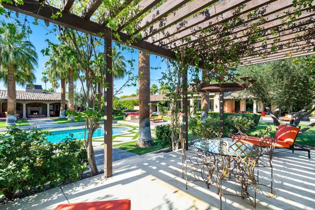 80780 Vista Bonita Trail, La Quinta CA: https://media.crmls.org/mediaz/fb299b03-7300-40d2-a106-5fa2ebf412bd.jpg
