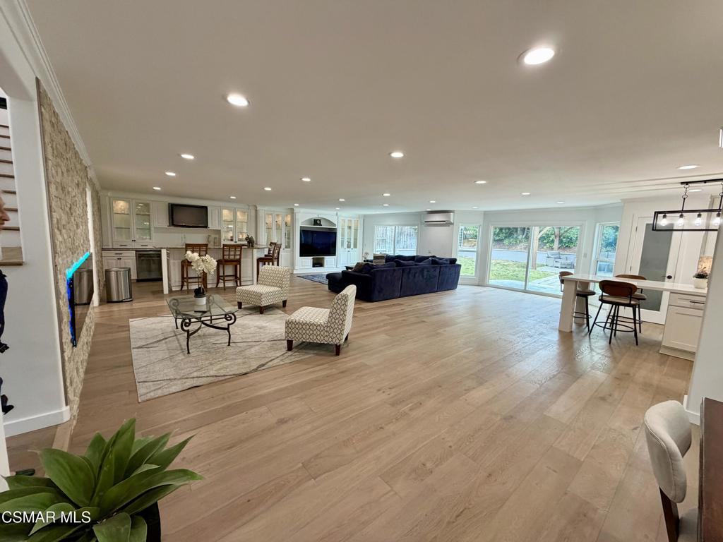 31923 Watergate Court