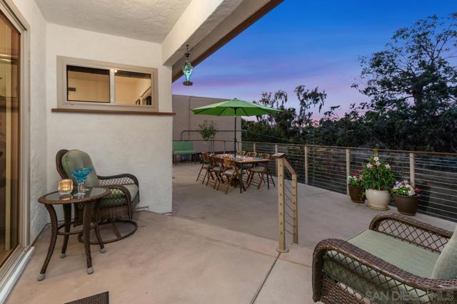 4386 Argos Dr, San Diego CA: https://media.crmls.org/mediaz/fb2b34b3-1db1-4450-b050-1d859c9d7020.jpg