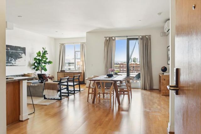 1020 Jackson Street, Oakland CA: https://media.crmls.org/mediaz/fb2c20fa-fec2-4833-91d6-bcae2bf5060d.jpg