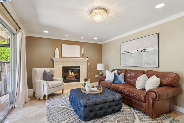 457 Coleen St, Livermore CA: https://media.crmls.org/mediaz/fb2d6077-724c-4f0c-93a0-b00e9226b47c.jpg
