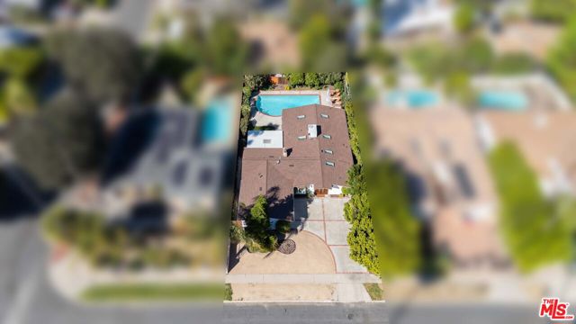 Image 4 of 46 For 19837 Gilmore Street