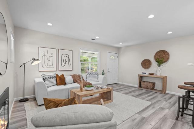 2289 Newhall Street, Santa Clara CA: https://media.crmls.org/mediaz/fb2da97b-9949-41e9-beb4-11edb3b4c643.jpg