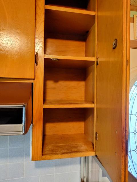 230 Paloma Avenue, Salinas CA: https://media.crmls.org/mediaz/fb2e0939-6e98-482d-bffb-aba69048621a.jpg