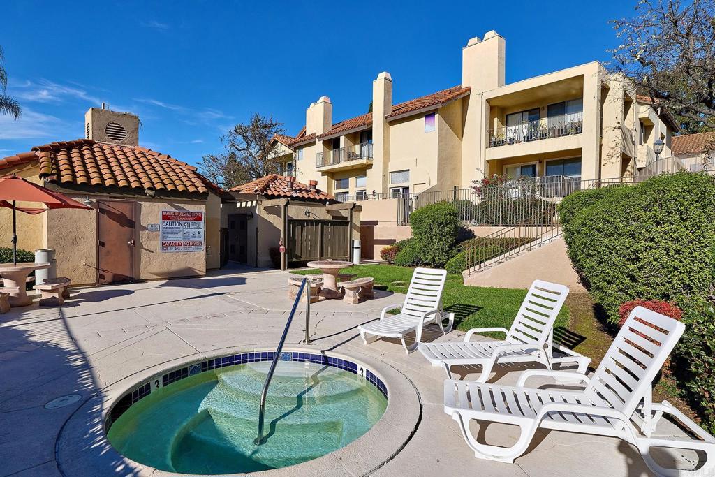 1055 Ficus Lane - photo 14