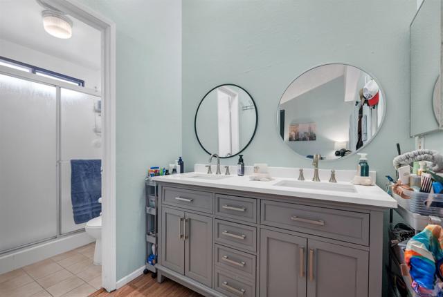 Detail Gallery Image 18 of 23 For 14293 Foothill Blvd #19,  Sylmar,  CA 91342 - 2 Beds | 2/1 Baths