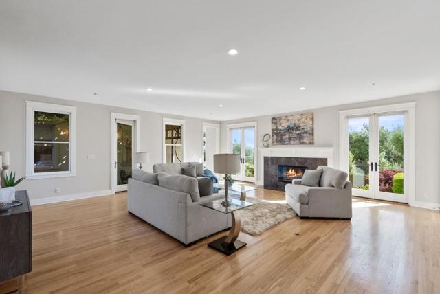 2589 Greenrock Road, Milpitas CA: https://media.crmls.org/mediaz/fb2ed104-5d48-4c2a-9e1a-e17aaf11e214.jpg