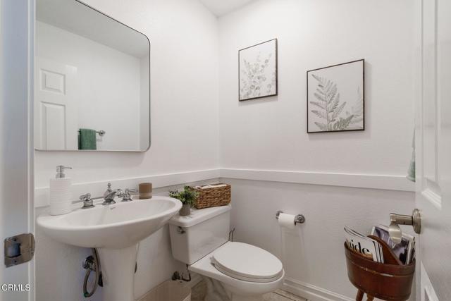 664 Corte Regalo, Camarillo CA: https://media.crmls.org/mediaz/fb2f850d-aaf3-4fe3-a335-2dd236ab56a8.jpg