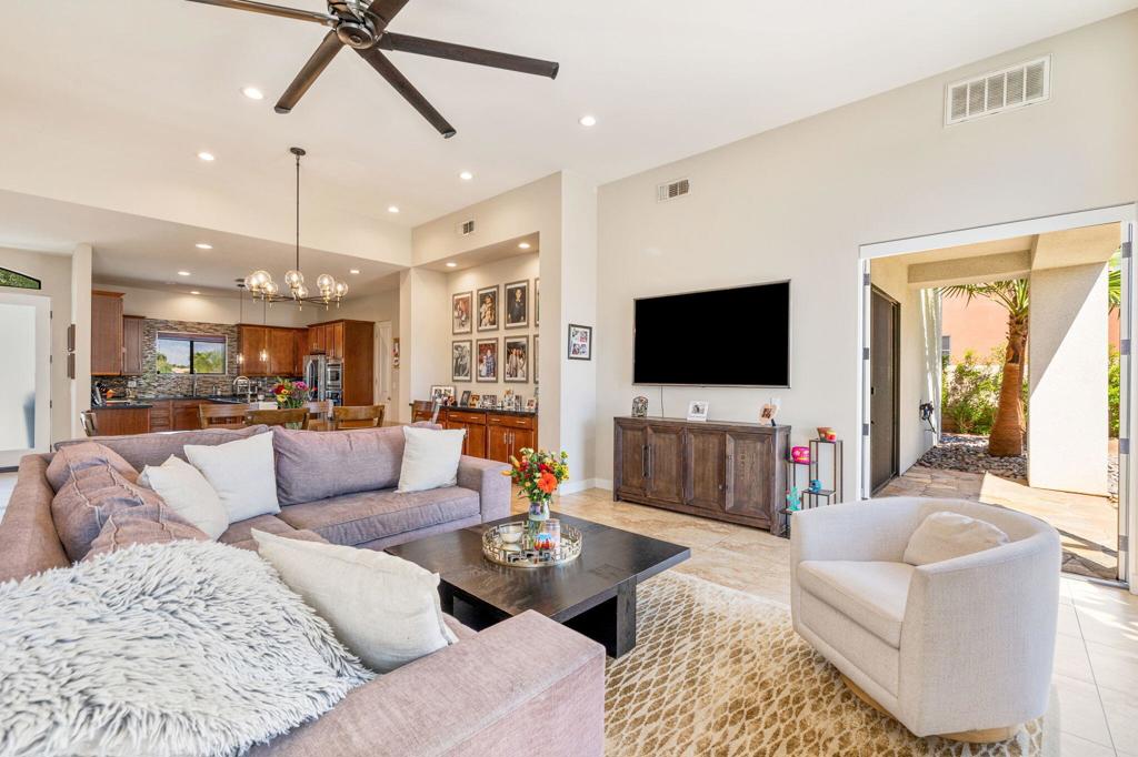 MLS #219136994DA image #16