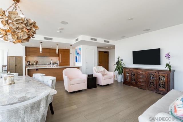Image 16 of 51 For 888 E Street  2304