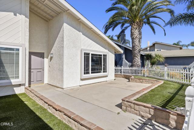 Detail Gallery Image 2 of 36 For 7057 Wolverine St, Ventura,  CA 93003 - 3 Beds | 2 Baths