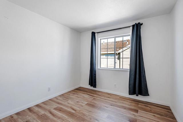 4 Brigantine Lane, Redwood City CA: https://media.crmls.org/mediaz/fb329925-2012-4d66-8d7d-4f0f98437eed.jpg