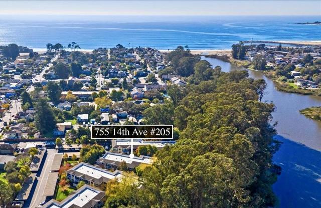 755 14th Avenue, Santa Cruz CA: https://media.crmls.org/mediaz/fb32f5ca-85df-4af3-abe9-5f5721905cd9.jpg
