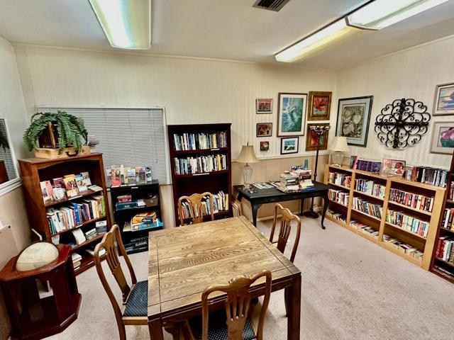 Detail Gallery Image 27 of 31 For 2130 Sunset Dr. #14,  Vista,  CA 92081 - 2 Beds | 2 Baths