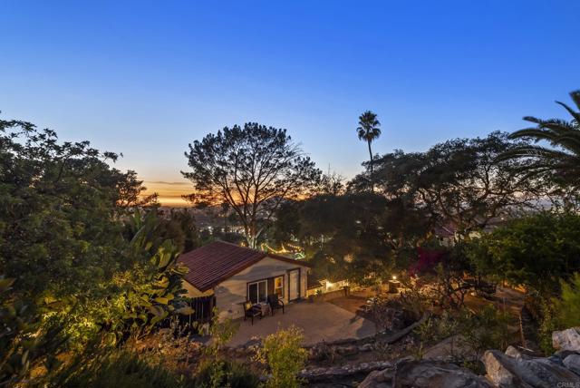10013 Pandora Drive, La Mesa CA: https://media.crmls.org/mediaz/fb3417b4-21f5-4515-992d-41bf70808a9c.jpg