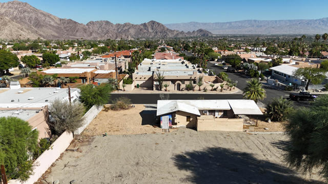 77643 Temecula, La Quinta CA: https://media.crmls.org/mediaz/fb3490be-6632-4660-b043-da998dfe65c8.jpg