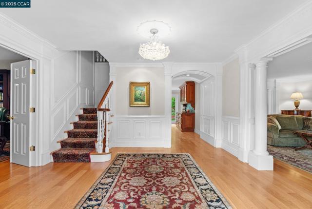32 Kensington Ct, Alamo CA: https://media.crmls.org/mediaz/fb34aca8-75c0-43ba-bcf7-97d7ee4b225d.jpg