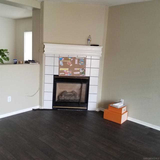 1247 Calistoga Ave, Chula Vista CA: https://media.crmls.org/mediaz/fb34d61b-5b64-4ea0-98f2-18a3d6d1526f.jpg