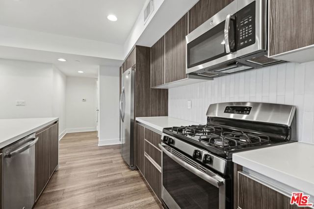 748 Wilcox Avenue, Los Angeles CA: https://media.crmls.org/mediaz/fb36cbb7-a56b-4e46-be10-1dd4a46686de.jpg