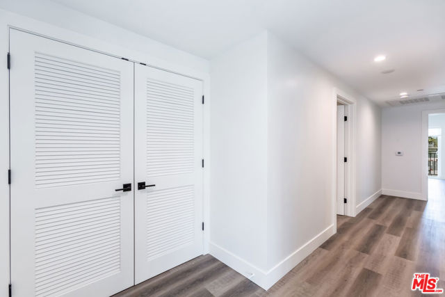 857 N Hayworth Avenue, Los Angeles CA: https://media.crmls.org/mediaz/fb38987f-4f9f-465d-8d3b-df1493539697.jpg