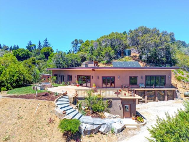 30005 Summit Road, Los Gatos CA: https://media.crmls.org/mediaz/fb38e573-88d7-49e8-918e-f732f3e3da0a.jpg