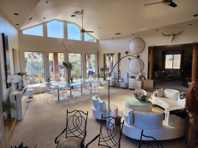 3569 Calmada Road, Pioneertown CA: https://media.crmls.org/mediaz/fb393e2d-80b2-4620-8c8a-7c4f19c9fb77.jpg