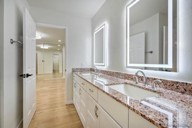 10143 Caminito Volar, San Diego CA: https://media.crmls.org/mediaz/fb395c67-5457-4062-a59b-45dc6400b309.jpg