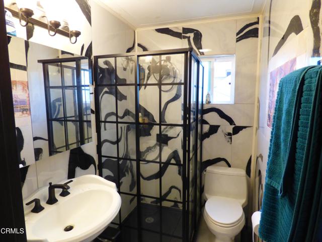 Detail Gallery Image 15 of 20 For 2434 Olive Ave, La Crescenta,  CA 91214 - 2 Beds | 2 Baths