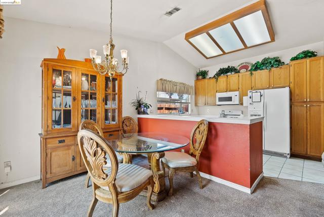 Image 10 of 39 For 8038 Torrente Way