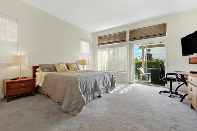 82745 Odlum Drive, Indio CA: https://media.crmls.org/mediaz/fb3c0716-fcd8-47e7-b525-940e6eef4179.jpg