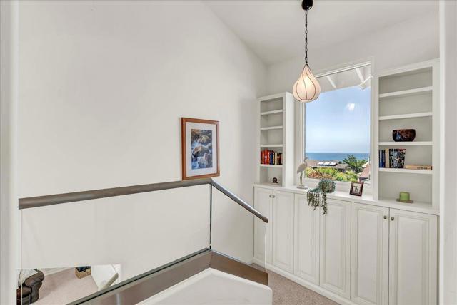1037 Shell Avenue, Pacific Grove CA: https://media.crmls.org/mediaz/fb3c0c75-7e34-44cd-8224-16ff7db26a36.jpg