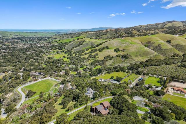 17 Calera Canyon Road,  CA: https://media.crmls.org/mediaz/fb3c211c-0ea2-4c47-b846-1ce0babbc659.jpg