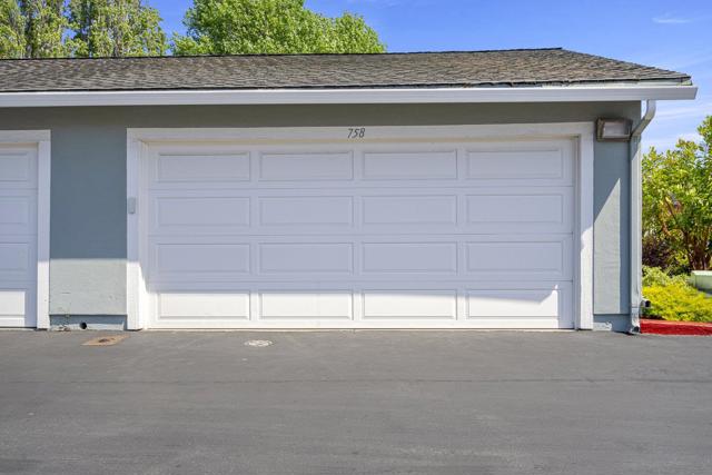 758 Pinta Lane, Foster City CA: https://media.crmls.org/mediaz/fb3cd2e2-0d5b-4239-abbf-5ab258cb7dbc.jpg
