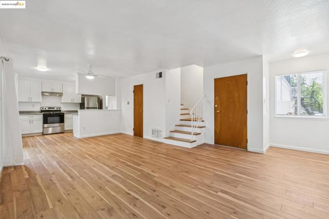 574 66th, Oakland CA: https://media.crmls.org/mediaz/fb3dd5f2-fd31-489a-bc38-c89bc1be9aa2.jpg
