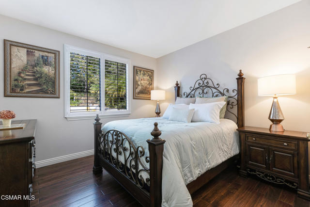 Image 24 of 79 For 4347 Via Entrada