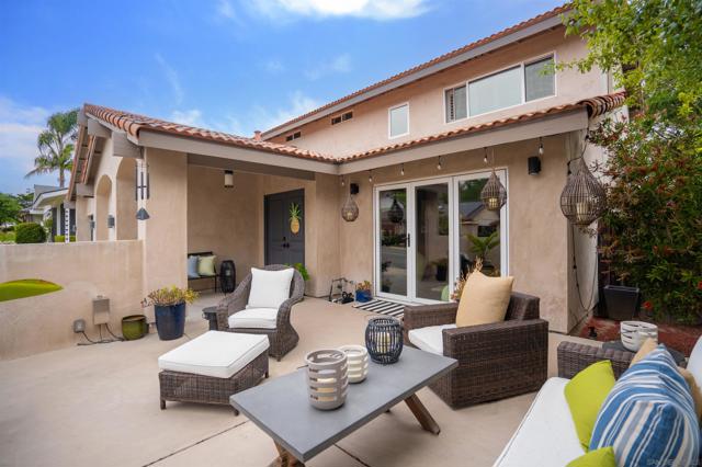 13349 Portofino Dr, Del Mar CA: https://media.crmls.org/mediaz/fb3e96e2-8ff6-4d61-9b88-e84d63c0da1b.jpg