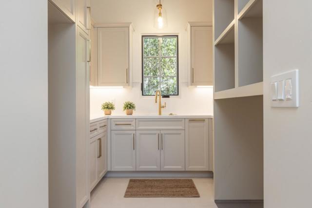 8220 Manjares Road, Monterey CA: https://media.crmls.org/mediaz/fb3ef443-0742-4c38-a322-7e8bc5ba49d8.jpg