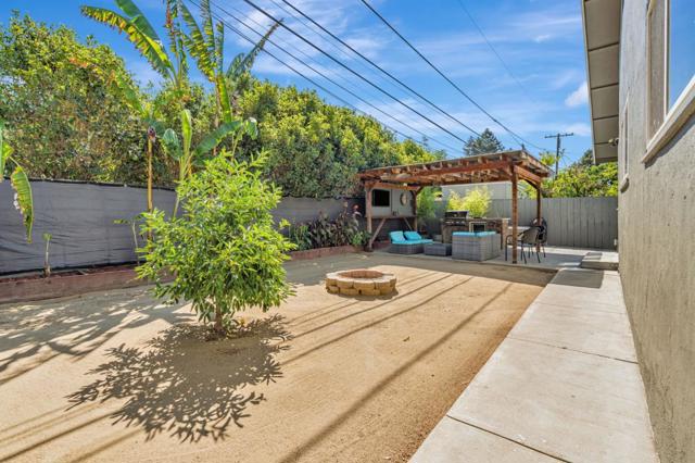 176 Garner Drive, Sunnyvale CA: https://media.crmls.org/mediaz/fb402201-8d67-4e74-bac4-da94150b14b3.jpg