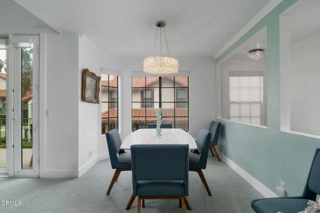 2206 Martinique Lane, Oxnard CA: https://media.crmls.org/mediaz/fb404863-157b-4c89-905c-d02ed4edde3b.jpg