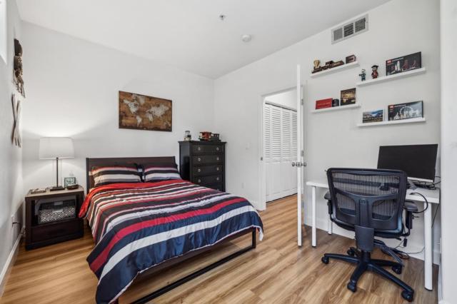 25478 Huntwood Avenue, Hayward CA: https://media.crmls.org/mediaz/fb40fe75-270a-460d-9e56-faa901c6d485.jpg