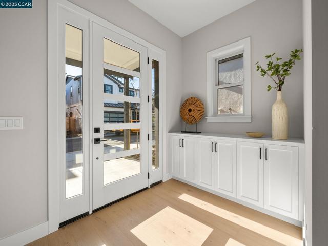257 Haleena Place, Walnut Creek CA: https://media.crmls.org/mediaz/fb412f36-b29c-4731-970f-b7b268285878.jpg