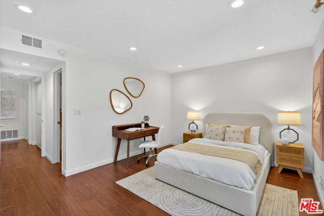 1920 Pandora Avenue, Los Angeles CA: https://media.crmls.org/mediaz/fb42d7ff-d95a-447e-8405-1f17606660c8.jpg