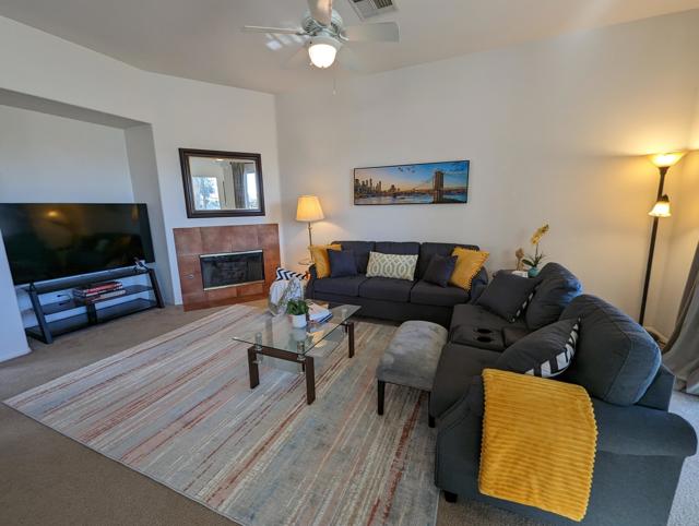 49544 Wayne Street, Indio CA: https://media.crmls.org/mediaz/fb43bdfc-389c-4a76-8c2d-3e026fe7e93b.jpg