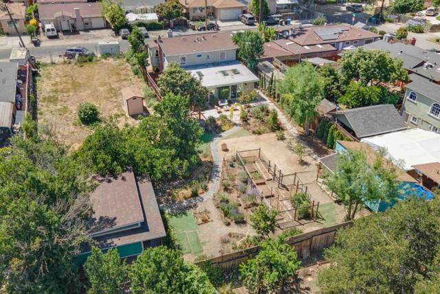 2238 Lincoln Street, East Palo Alto CA: https://media.crmls.org/mediaz/fb43c02e-ee0c-47fd-9d87-befa7b10d72a.jpg