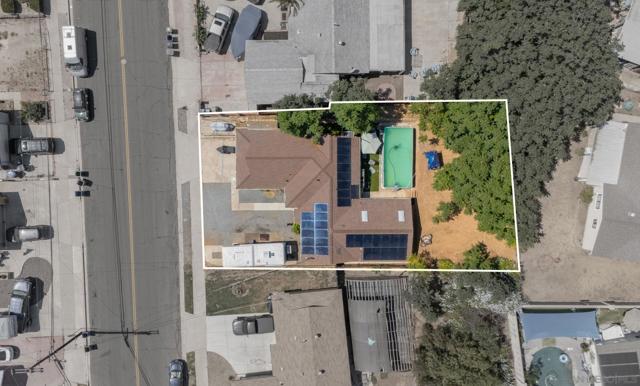 8524 Big Rock Road, Santee CA: https://media.crmls.org/mediaz/fb43d97f-f558-486f-b794-3620a5dce1f8.jpg