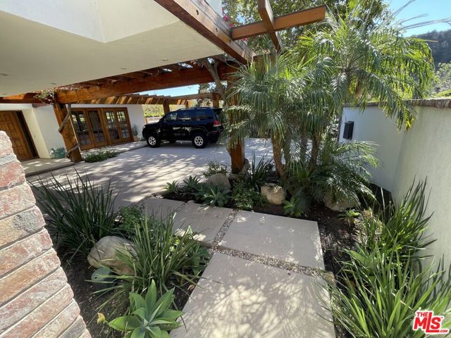 5942 Paseo Canyon Drive photo 7