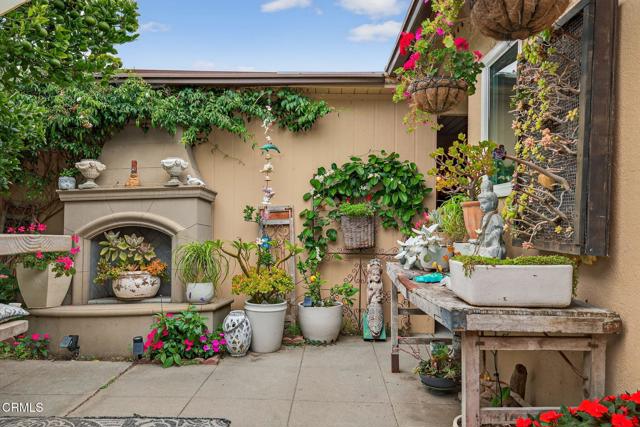 269 E Elfin Green, Port Hueneme CA: https://media.crmls.org/mediaz/fb44fa10-7e68-4488-a149-3459b91cba3f.jpg