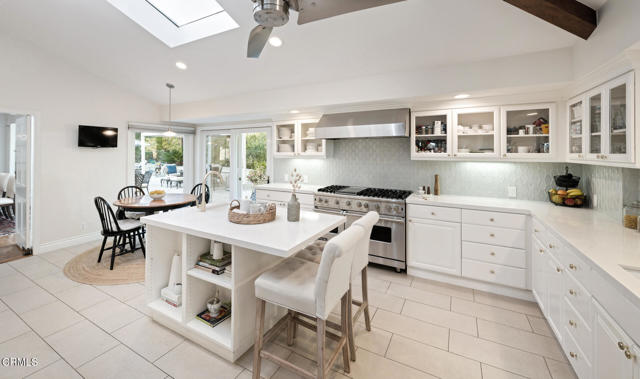 1460 Virginia Road, San Marino CA: https://media.crmls.org/mediaz/fb46072c-3ad8-4bea-bff7-a9f1b8ce7a2e.jpg