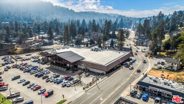 23899 Pioneer Camp Road, Crestline CA: https://media.crmls.org/mediaz/fb463888-cc79-4239-b75b-e88a21ae2a73.jpg